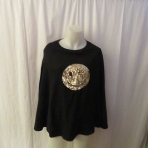 SHAG BLACK SLEEVELESS GOLD EMOJI PONCHO TOP M